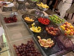 自助取餐区-荣誉国际酒店-云顶旋转餐厅