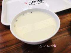 -三姐妹糯米饭·包子·饭面(绣山店)