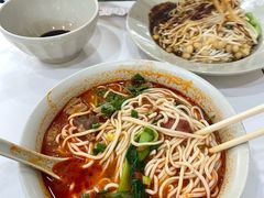 -李先生牛肉面大王(北京站售票厅餐厅)