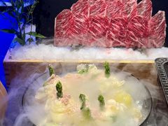 -蟹犇前•帝王蟹雪蟹(陆家嘴店)