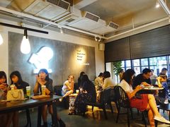 大堂-喜茶(佛山顺德大良东乐路店)
