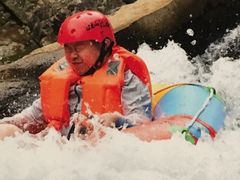 -安吉龙王山峡谷漂流