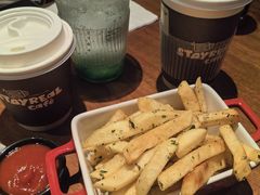 -StayReal Cafe(长宁来福士广场东八区店)