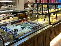 -丁香西饼屋(桂林路店)