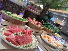 -锤头鲨毛肚海鲜烤肉自助餐厅(国购广场店)