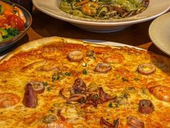 -JINNS锦时 steak&pizza(浸信会礼拜堂旧址店)