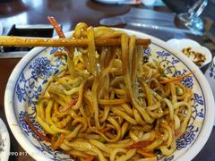 -亿诣蝎府炸酱面羊蝎子火锅(酷车小镇店)