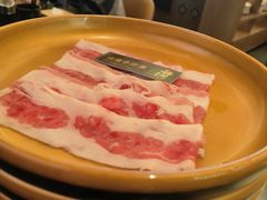 -牛YO寿喜烧·铁板烧和牛火锅自助(市府恒隆店)