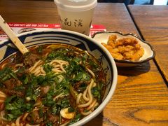 -鑫花溪牛肉米粉(文星广场店)
