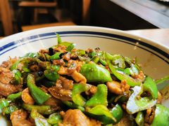 辣椒炒肉-虾小龙老长沙龙虾馆(坡子街店)