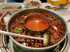 -蛙两只美蛙鱼头火锅(恒茂店)