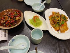 水煮牛肉-勺园中餐厅
