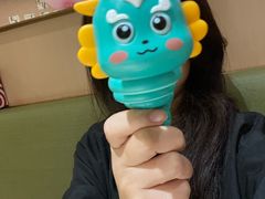 -海底捞火锅(新松江路生日主题店)