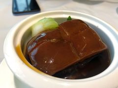 传统东坡肉-西湖春天•老字号杭州菜(百汇店)