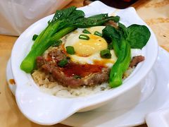 窝蛋牛肉饭-和乐喜点(宝岗大道店)