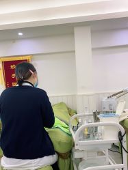 -苗医生草本科技祛痘