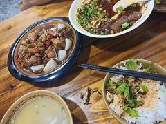 -朱大嘴肥肠血旺(福字街店)