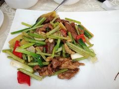 姜葱炒猪颈肉-蒲园食堂(中山大学广州校区南校园店)