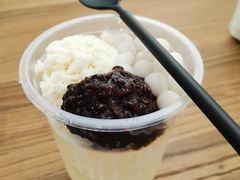 招牌白雪黑糯米冰粉-甜心闲生·手工冰粉