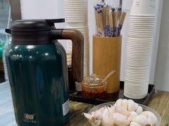-歹歹的加个面过油肉拌面