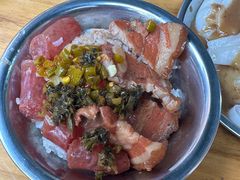 -梁阿婆廿年老牌扣肉糯米饭
