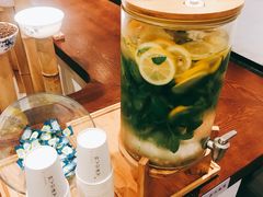 -成都你六姐·牛肉冒菜(城市集市合生汇店)