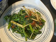 -铜锣湾·有麝自然香(渝北财富中心店)