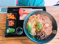 -俏湘私房菜(国贸店)