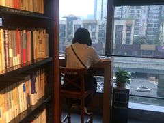 -西西弗书店&矢量咖啡(万象城店)