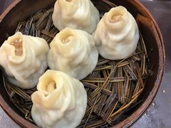 加蟹小笼包-常州糕团店(北大街新世纪商城店)