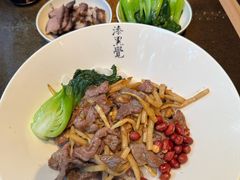 牛肉老友干拌粉-漆黑觉米粉(三里屯店)