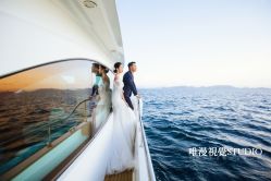 海边游艇-巴黎婚纱摄影工作室