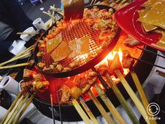 -彝人部落火盆烧烤(原内环足球场店)