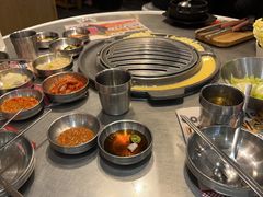 -GOGIYA·咕叽吖韩国传统烤肉店(东方新天地店)