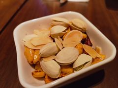 坚果-Ambra Haus琥珀屋精酿餐厅(宝山店)