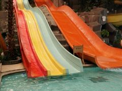 -南宫温泉水世界