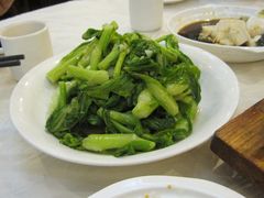 清炒菜薹-华中科技大学百景园(三楼酒店)