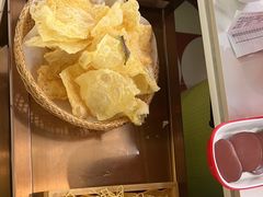 -洪氏嗨捞·广东猪肚鸡·椰子鸡火锅(西咸万象城店)