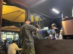 -CowCow其其·牛杂咖啡公司(六运店)