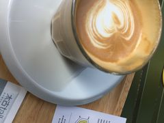 拿铁-sugarman espresso素饮糖人高新咖啡工厂