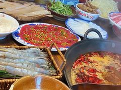 -萍姐火锅·公路夜市(武汉首店)