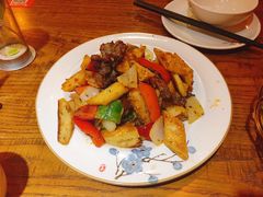 一品馕炒肉-西域阿里马新疆菜·清真(桂花路店)