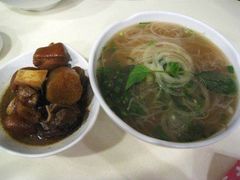 大南乳猪手汤河粉-丽的面家(多宝路店)