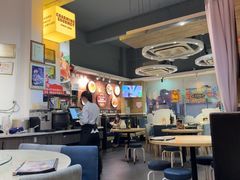 -滋味满屋美食坊(上海街店)