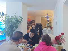 -圣彼得堡观江俄餐厅(中央大街黑金冠店)