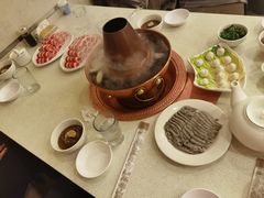 -八先生涮肉房(三里河店)