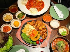 -Fuzzy Bistro 浮几韩餐·茶酒馆