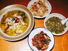 -尚禾厨·湘菜馆(步行街店)