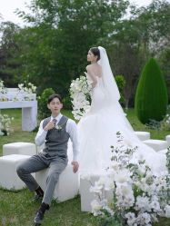 -伯瓷皇后婚纱艺术空间