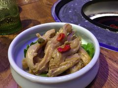 -三人行骨头王火锅(长寿店)
